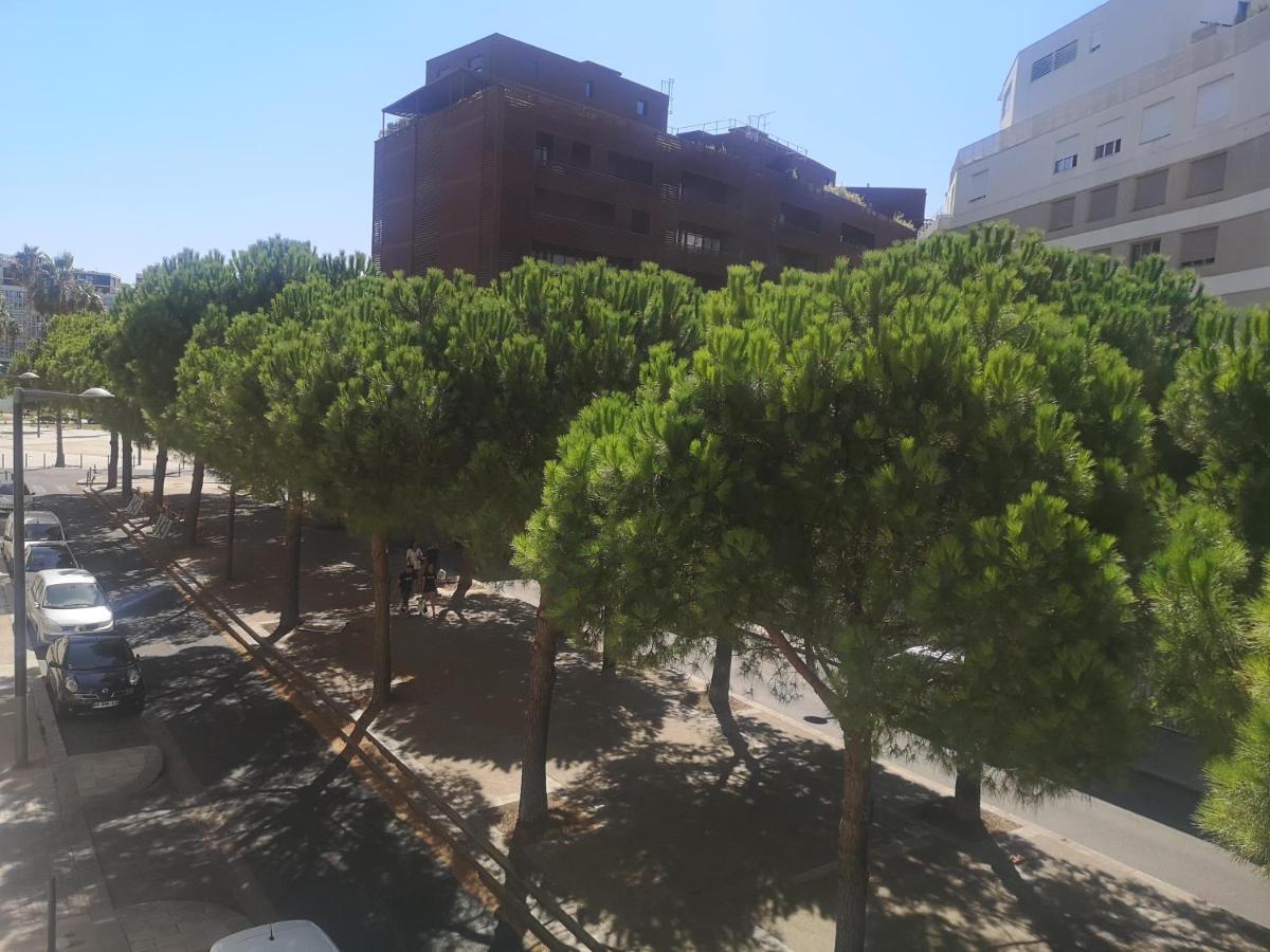 Charmant F2 Port Marianne  Montpellier Extérieur photo
