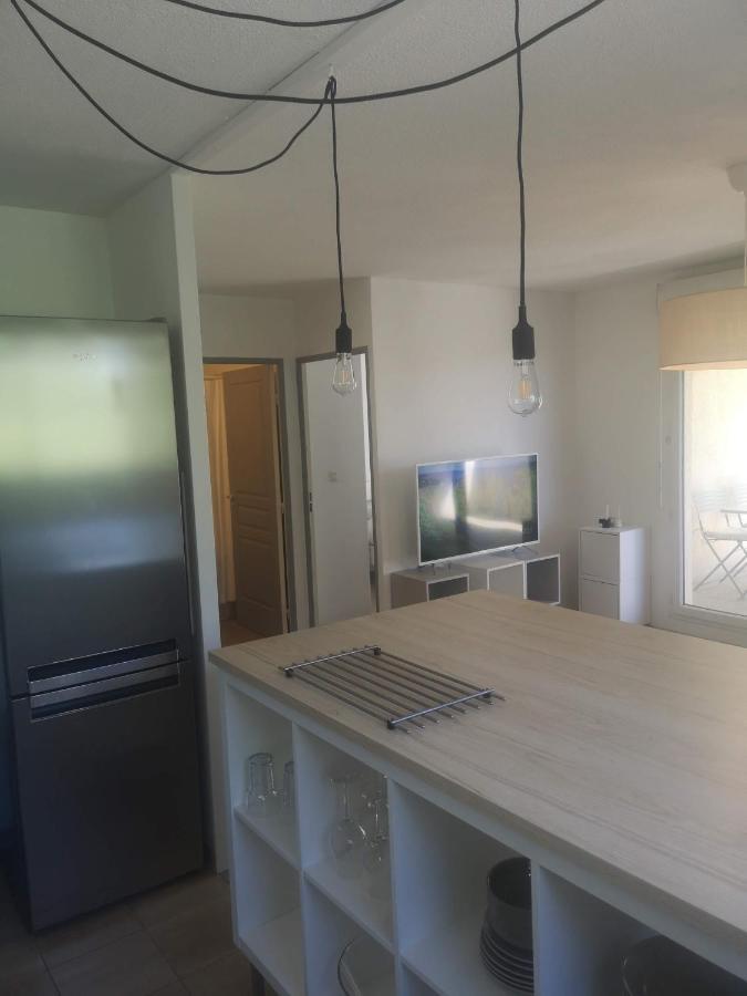 Charmant F2 Port Marianne  Montpellier Extérieur photo